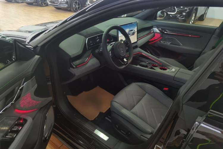 Used Zeekr 001 2023 WE Edition 100 kWh Interior 2