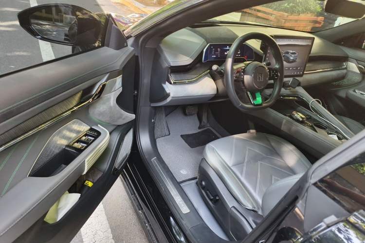 Used Zeekr 001 2023 ME Edition 100 kWh Interior 3