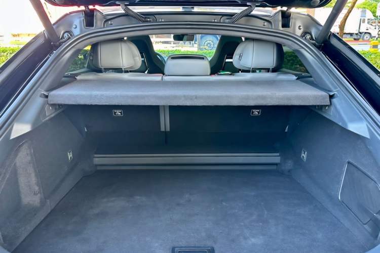 Used Zeekr 001 2023 WE Edition 100 kWh Interior 3