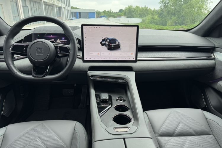 Used Zeekr 001 2023 WE Edition 100 kWh Interior 3