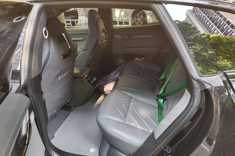 Used Zeekr 001 2023 ME Edition 100 kWh Interior 4