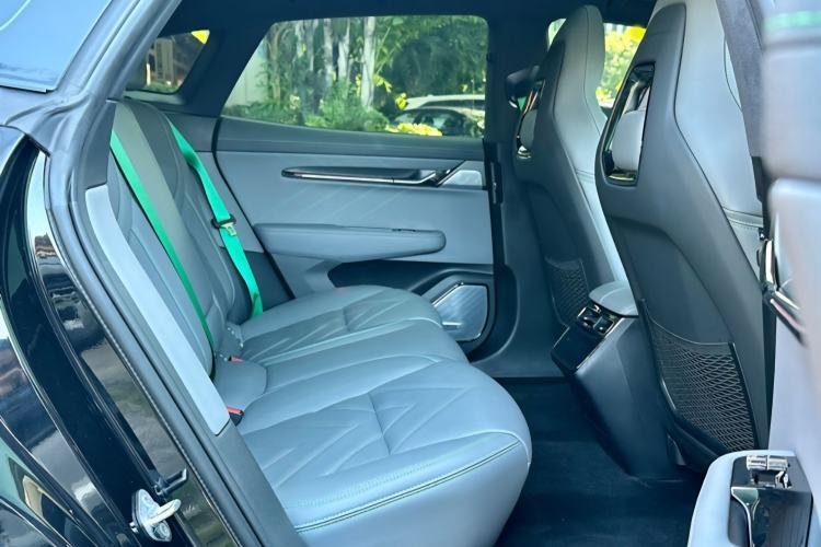 Used Zeekr 001 2023 WE Edition 100 kWh Interior 5