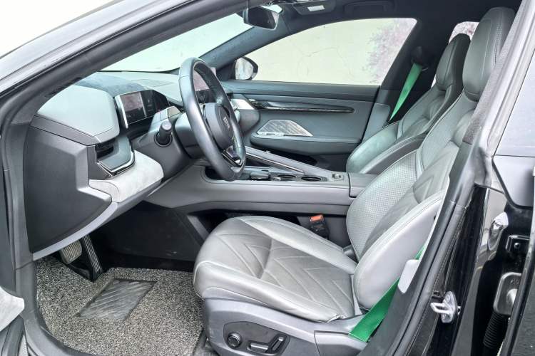 Used Zeekr 001 2023 WE Edition 100 kWh Interior 6