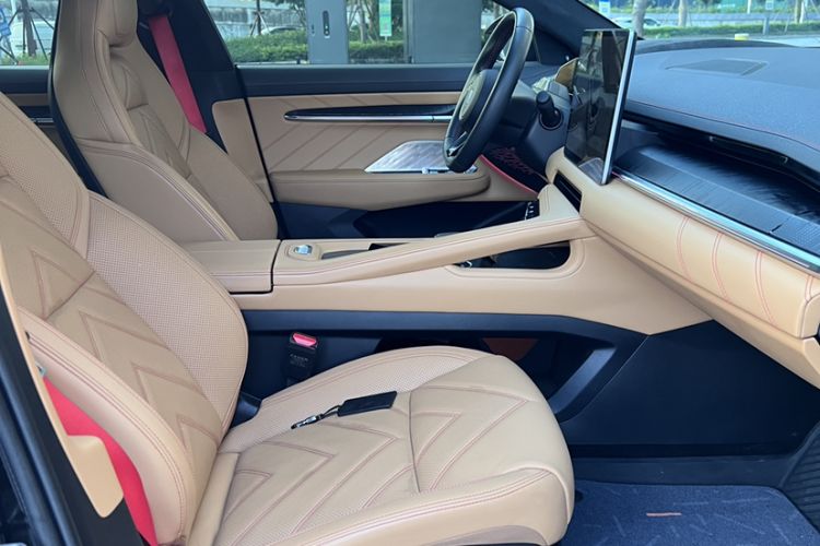 Used Zeekr 001 2023 WE Edition 100 kWh Interior 8