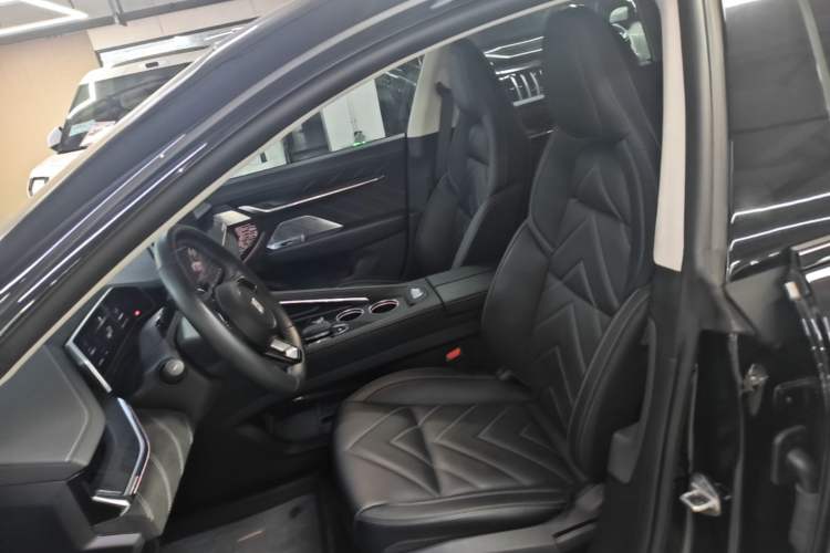 Used Zeekr 001 2023 WE Edition 86 kWh Left Front Seat