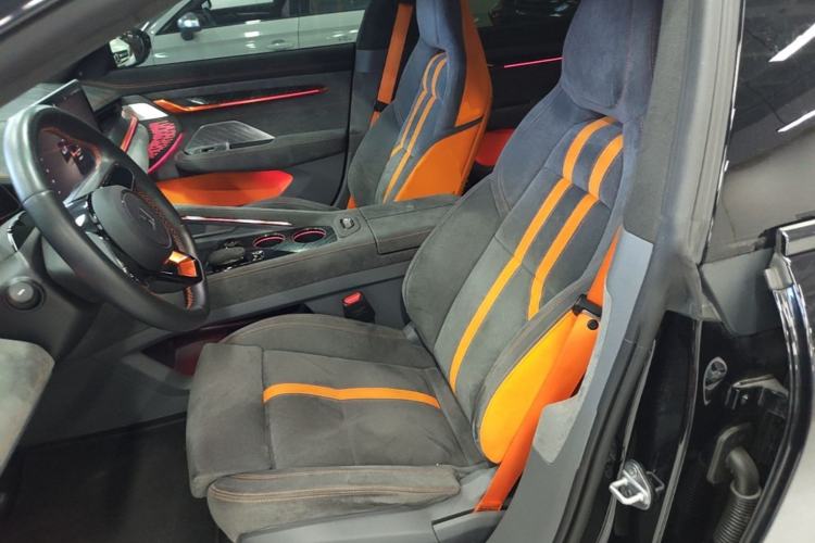 Used Zeekr 001 2023 YOU Edition 100 kWh Left Front Seat
