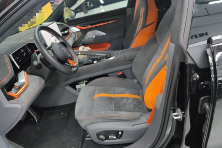 Used Zeekr 001 2023 YOU Edition 100 kWh Left Front Seat