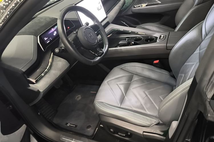 Used Zeekr 001 2023 WE Edition 100 kWh Left Front Seat