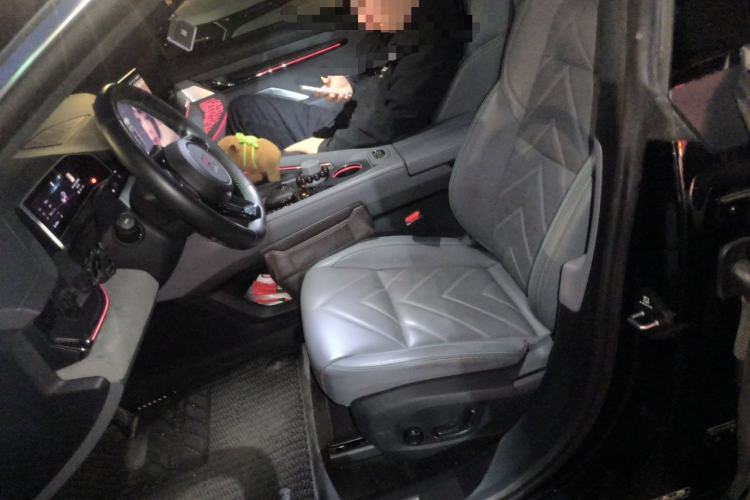 Used Zeekr 001 2023 ME Edition 100 kWh Left Front Seat