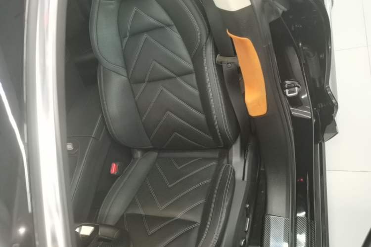 Used Zeekr 001 2023 WE Edition 100 kWh Left Front Seat
