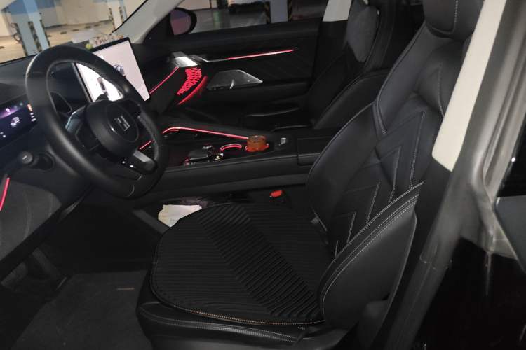 Used Zeekr 001 2023 WE Edition 100 kWh Left Front Seat