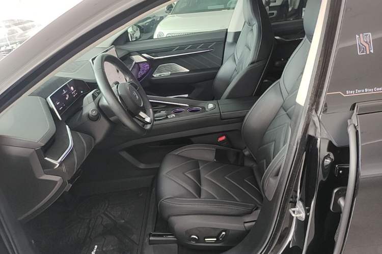 Used Zeekr 001 2023 WE Edition 100 kWh Left Front Seat