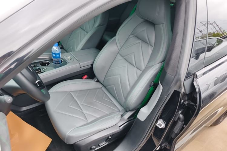 Used Zeekr 001 2023 WE Edition 100 kWh Left Front Seat