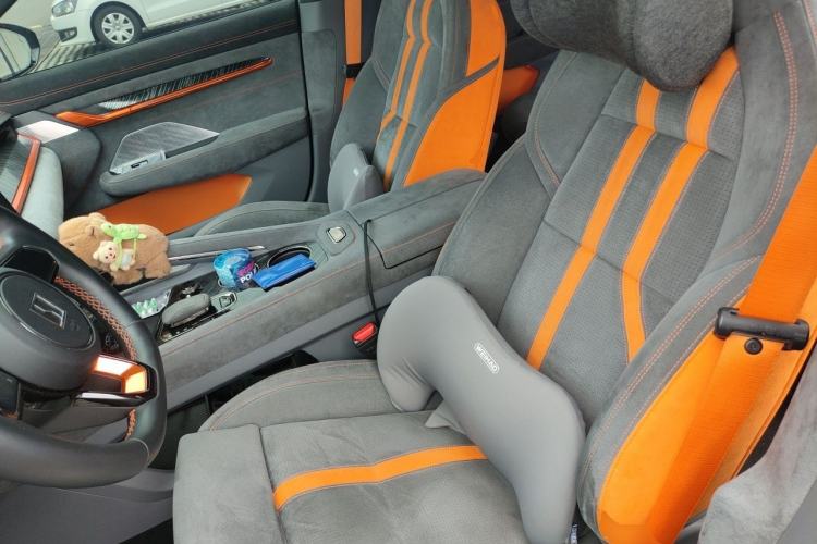 Used Zeekr 001 2023 YOU Edition 100 kWh Left Front Seat