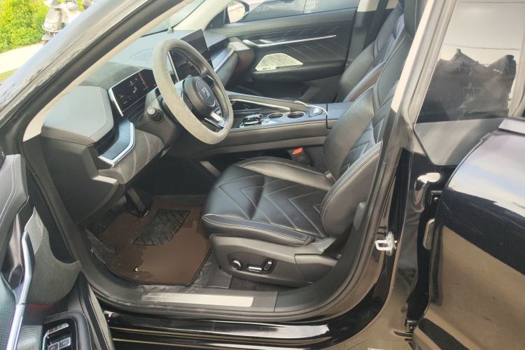 Used Zeekr 001 2023 YOU Edition 100 kWh Left Front Seat