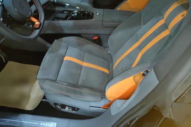 Used Zeekr 001 2023 YOU Edition 100 kWh Left Front Seat