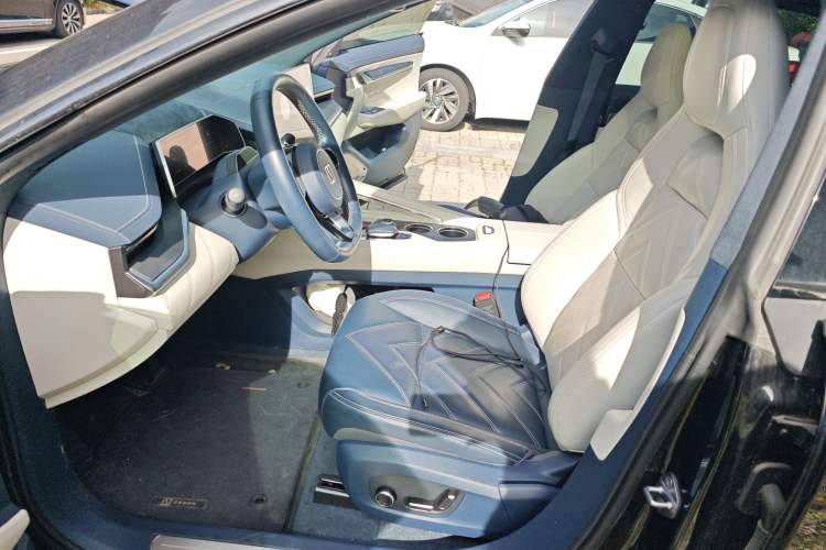 Used Zeekr 001 2023 WE Edition 100 kWh Left Front Seat