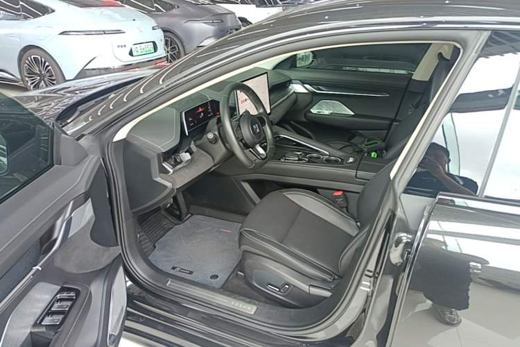 Used Zeekr 001 2023 WE Edition 86 kWh Left Front Seat