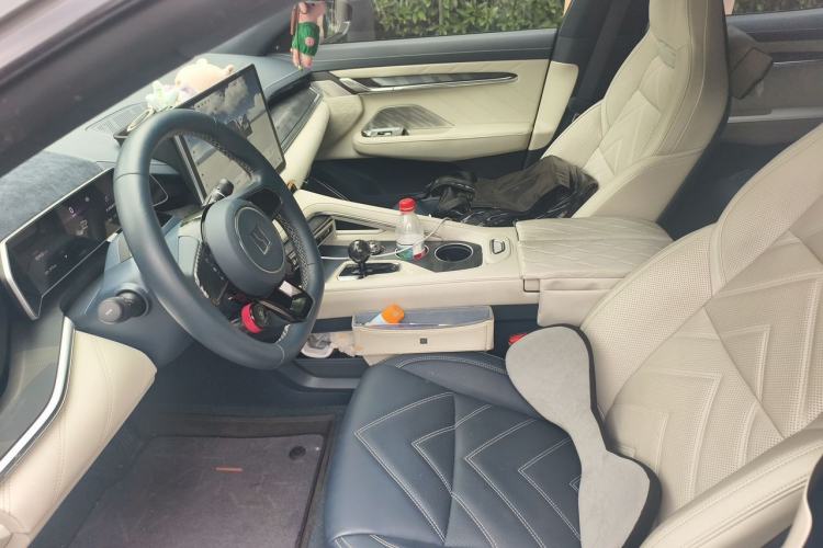 Used Zeekr 001 2023 ME Edition 100 kWh Left Front Seat