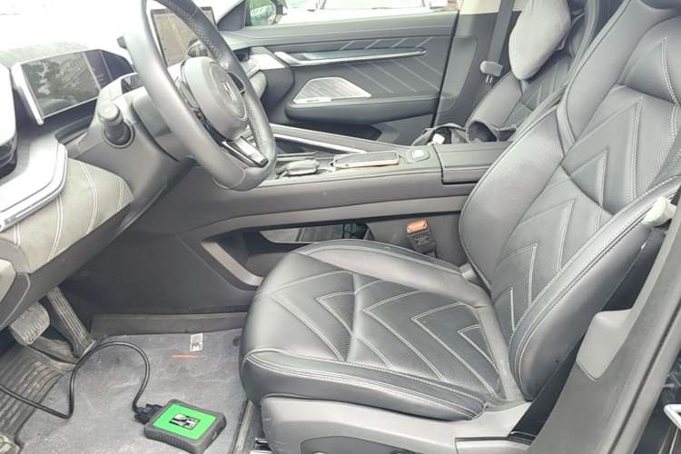 Used Zeekr 001 2023 WE Edition 100 kWh Left Front Seat