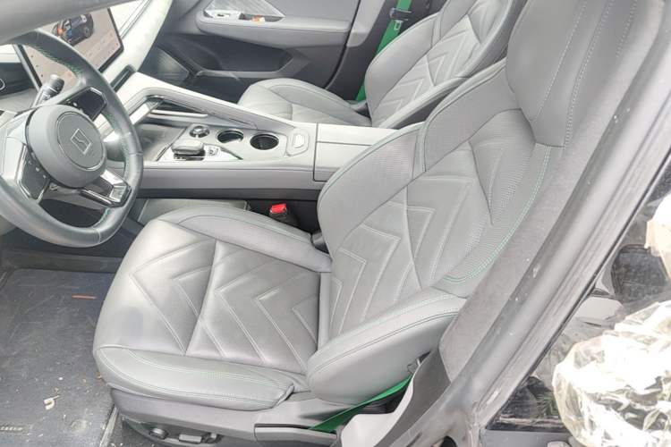 Used Zeekr 001 2023 WE Edition 100 kWh Left Front Seat