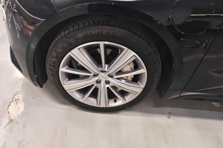 Used Zeekr 001 2023 WE Edition 86 kWh Left Front Wheel Hub