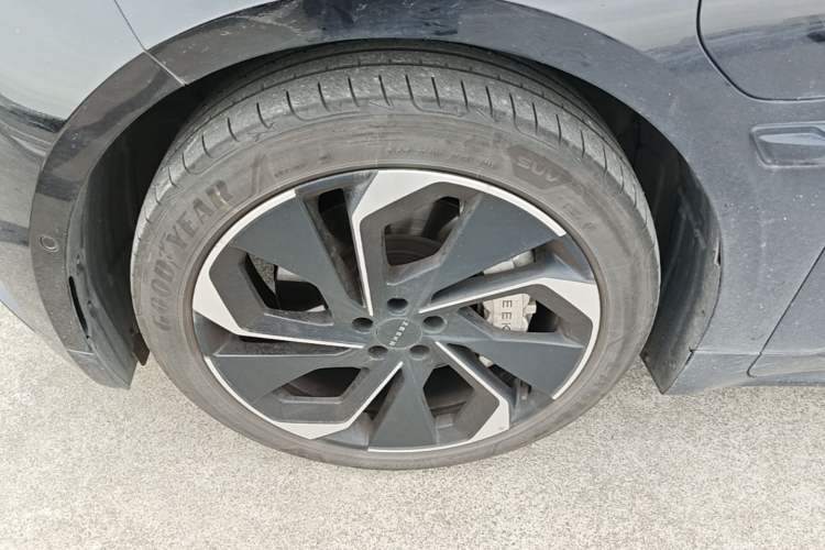 Used Zeekr 001 2023 WE Edition 100 kWh Left Front Wheel Hub