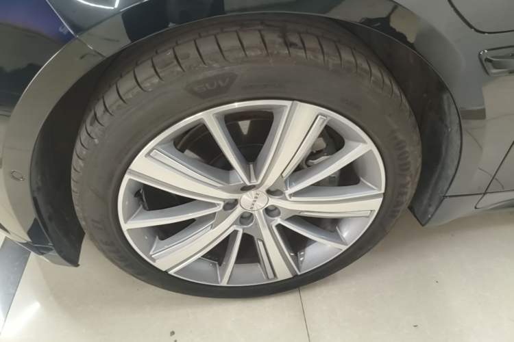 Used Zeekr 001 2023 WE Edition 86 kWh Left Front Wheel Hub