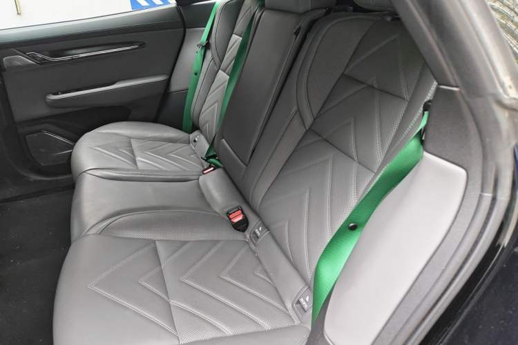 Used Zeekr 001 2023 WE Edition 86 kWh Left Rear Seat