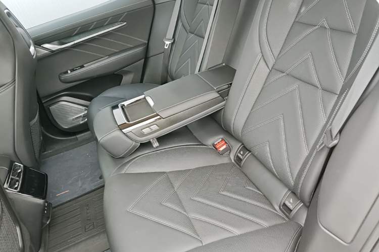 Used Zeekr 001 2023 WE Edition 100 kWh Left Rear Seat