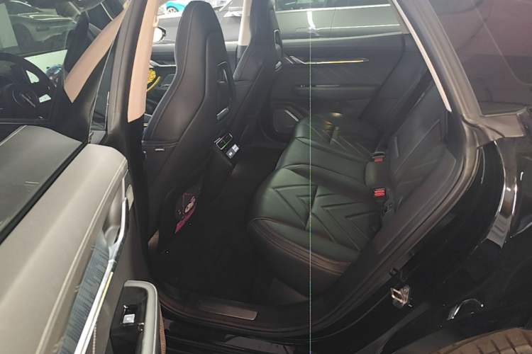 Used Zeekr 001 2023 WE Edition 100 kWh Left Rear Seat