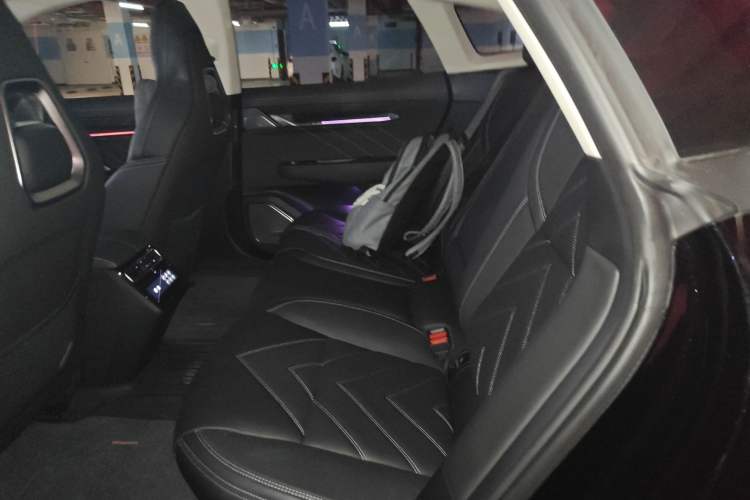Used Zeekr 001 2023 WE Edition 100 kWh Left Rear Seat