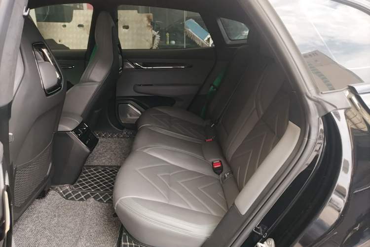 Used Zeekr 001 2023 WE Edition 100 kWh Left Rear Seat