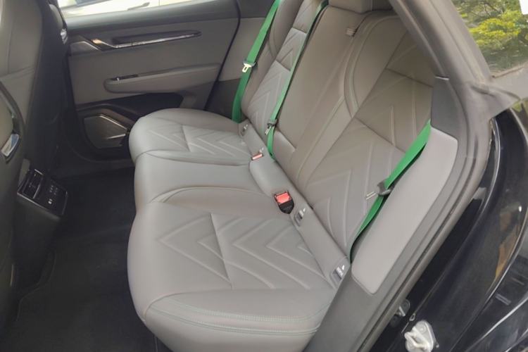 Used Zeekr 001 2023 WE Edition 100 kWh Left Rear Seat