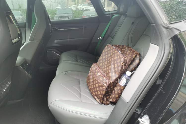 Used Zeekr 001 2023 WE Edition 100 kWh Left Rear Seat