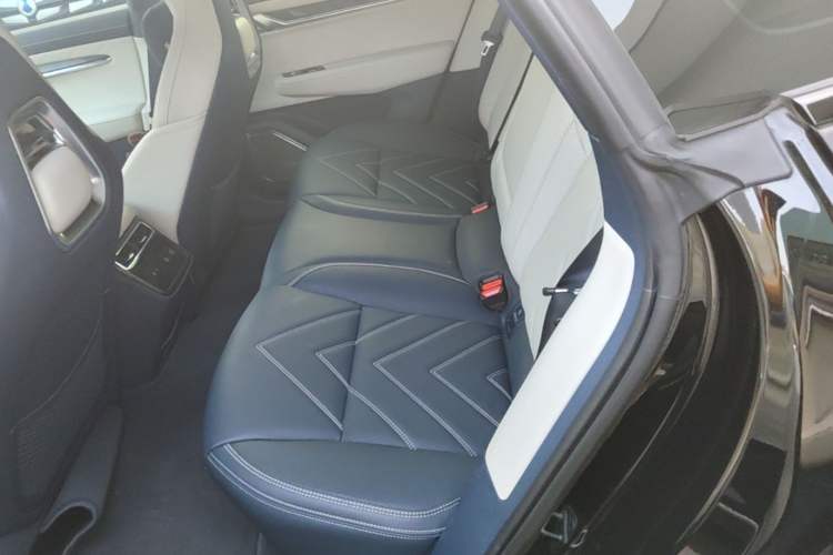 Used Zeekr 001 2023 WE Edition 86 kWh Left Rear Seat
