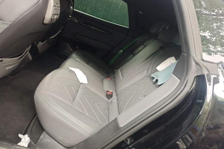 Used Zeekr 001 2023 ME Edition 100 kWh Left Rear Seat