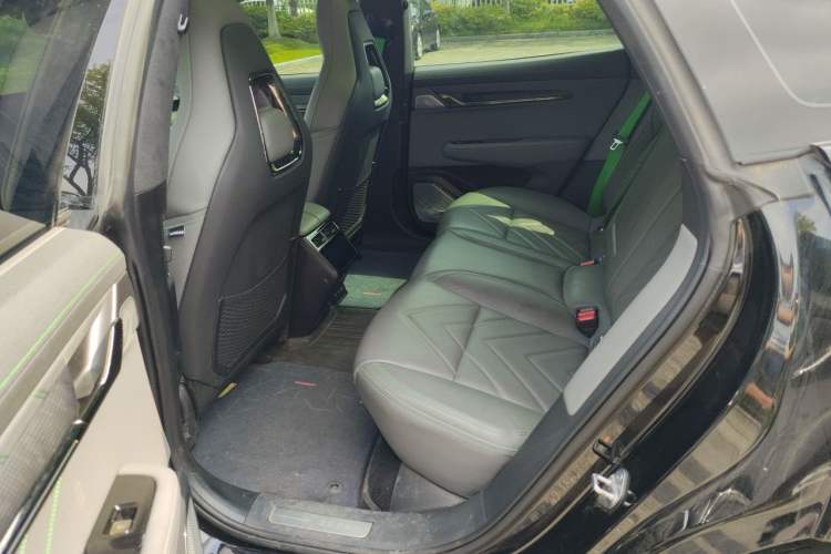 Used Zeekr 001 2023 ME Edition 100 kWh Left Rear Seat