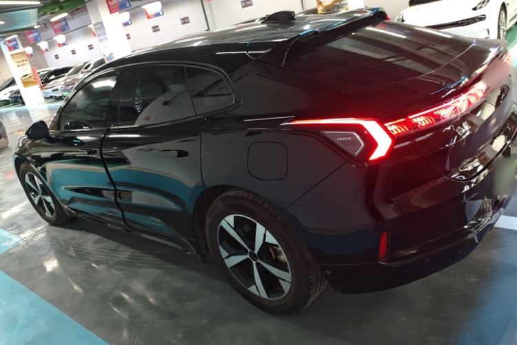 Used Zeekr 001 2023 WE Edition 86 kWh Left Side