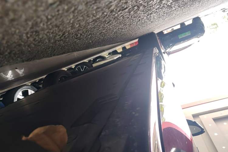 Used Zeekr 001 2023 WE Edition 100 kWh Left Side Sill
