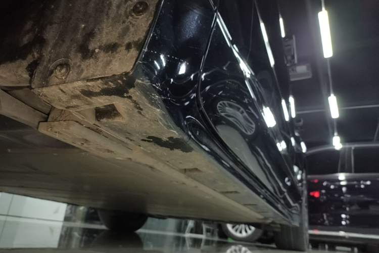 Used Zeekr 001 2023 ME Edition 100 kWh Left Side Sill
