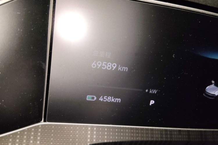 Used Zeekr 001 2023 WE Edition 100 kWh Odometer Close Up