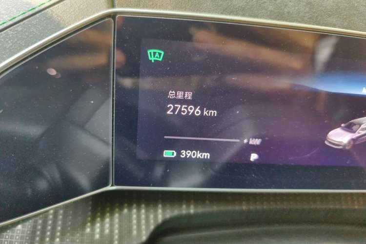 Used Zeekr 001 2023 ME Edition 100 kWh Odometer Close Up
