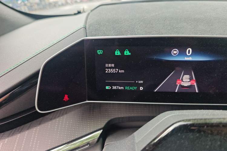 Used Zeekr 001 2023 ME Edition 100 kWh Odometer Close Up