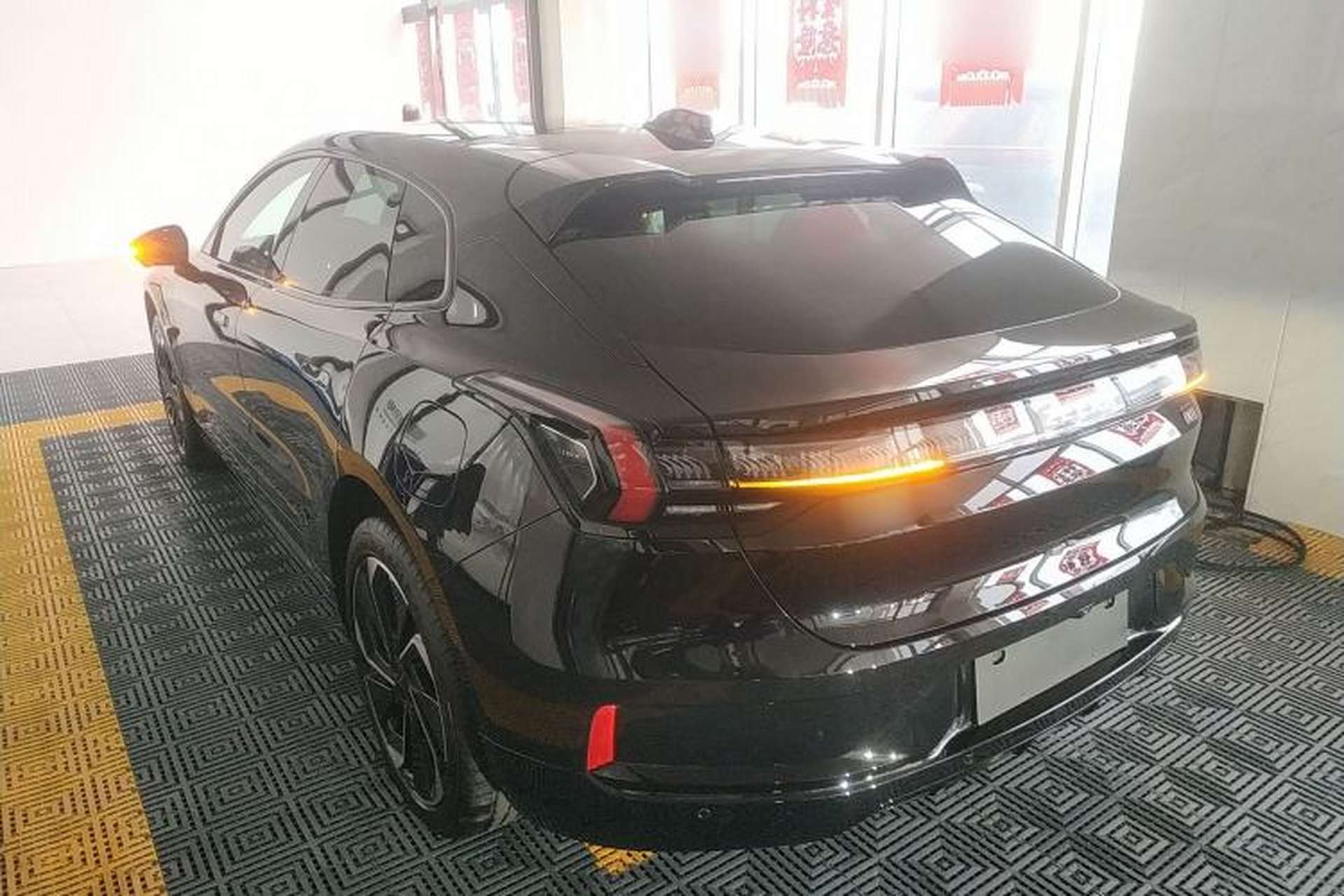 Used Zeekr 001 2023 YOU Edition 100 kWh Rear Left 45 Deg