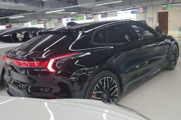 Used Zeekr 001 2023 YOU Edition 100 kWh Rear Right 45 Deg