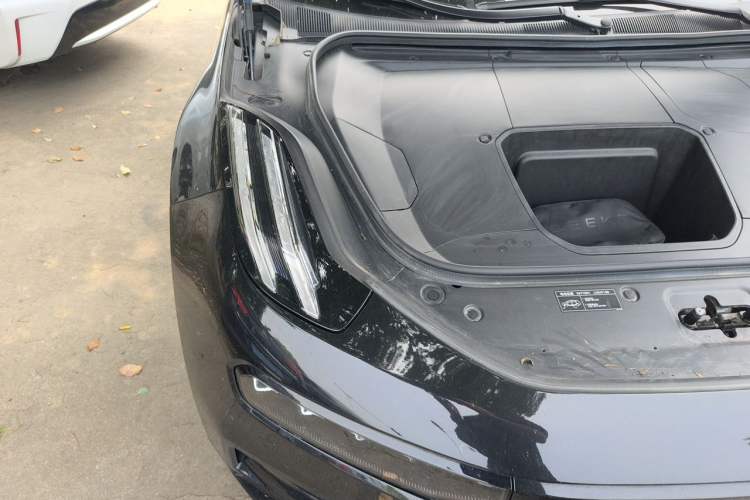 Used Zeekr 001 2023 WE Edition 100 kWh Right Front Headlight