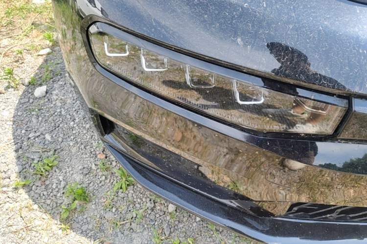 Used Zeekr 001 2023 WE Edition 100 kWh Right Front Headlight