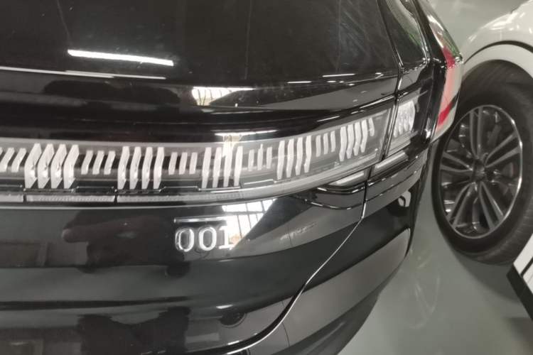 Used Zeekr 001 2023 WE Edition 100 kWh Right Rear Taillight