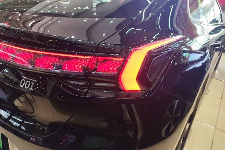 Used Zeekr 001 2023 WE Edition 100 kWh Right Rear Taillight